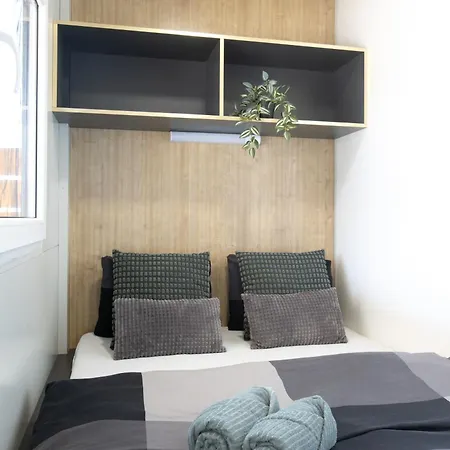度假居 Mobile Oaza, Kamp Lovre Drage, 80m From Sea